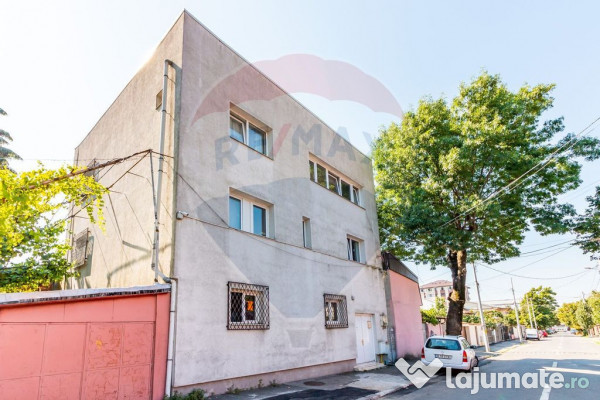 Casă / vilă cu 7 camere de vânzare în zona giulesti