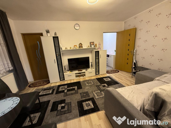 apartamente de vanzare medias