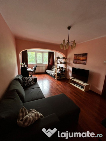 Galati Micro 13  3 decomandate 400 euro