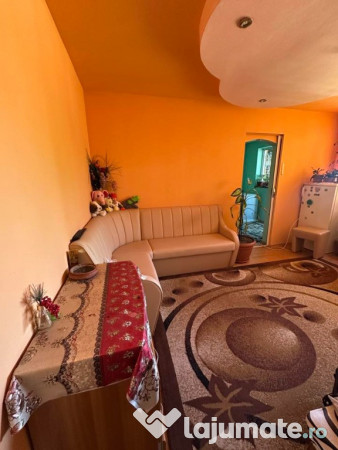 apartamente de vanzare campina