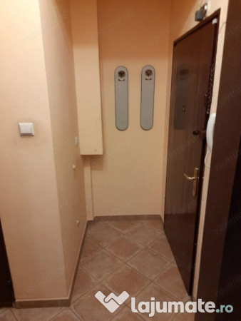 Garsoniera in zona lipovei