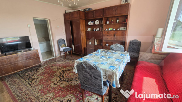 Casa de vanzare, 53 mp, 2400 mp teren, zona periferie