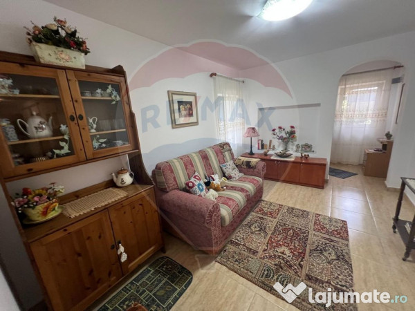 Casă 5 camere bordeasca veche