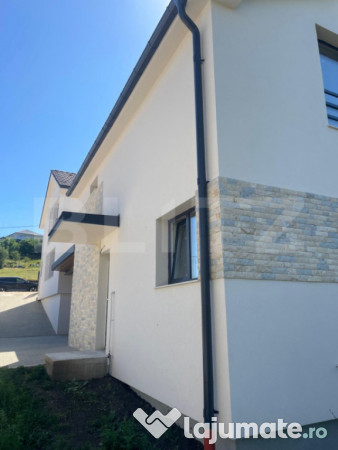 Oportunitate! duplex în dezmir într-un ansamblu cu priveli