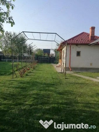 Casa + teren de vanzare | 3200mp | crivatu, cornesti, dambovita
