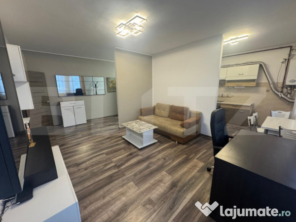 Apartament de vanzare, 65 mp, zona piata mica