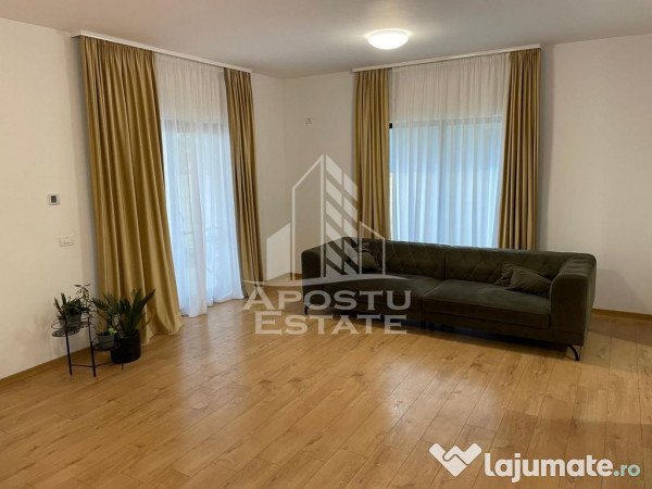 Duplex de inchiriat cu 5 camere, 3 bai, pe 2 nivele, grad...