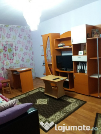 apartamente de vanzare valenii-de-munte