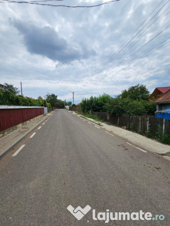 Casa bătrânească si teren dorohoi