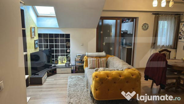 Apartament de vânzare cu 3 camere, 53 mp, zona semicentrala