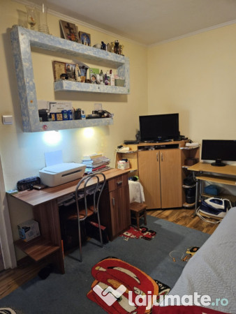 Vând apartament 2 camere