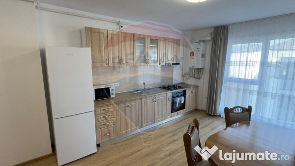 Apartament de închiriat cu 3 camere nou Daliei 2H