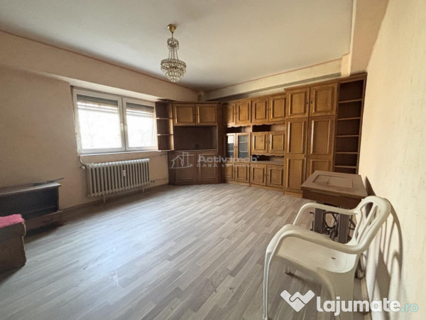 Apartament 3 camere - etajul 1 - cu terasa langa Spitalul Ju