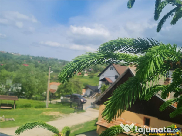 Deschidere spre crestele alpine documentatie turistica, 4.