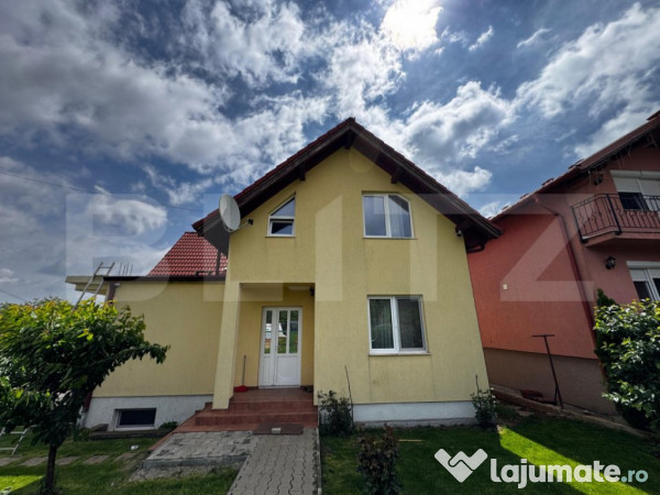 Casă individuală, de vanzare, cu 6 camere, 200 mp, zona va
