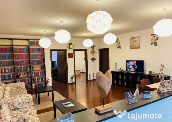 Casa langa statia de metrou aparatorii patriei - 144mp + ...
