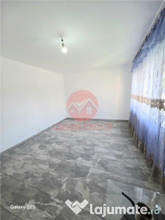 Apartament 2 camere, decomandat, navodari