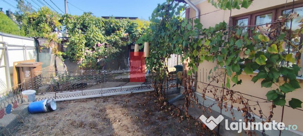 Casa de vanzare + teren in zona jiului (bucurestii noi)