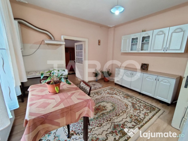 Casa de inchiriat cu 2 camere 50 mpu in zona turnisor sibiu