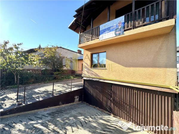 Ansamblu 2 case, 6 camere, garaj, marasesti ploiesti