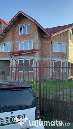 Casă de vânzare sau schimb cu apartament în bucurești