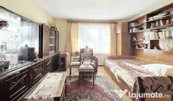 Curte cu folosinta individuala;