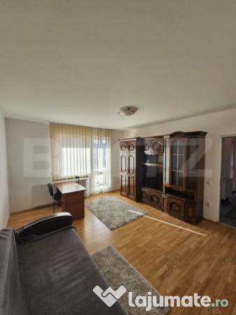 Apartament cu o camera, 38 mp, etaj intermediar, zona Zorilo