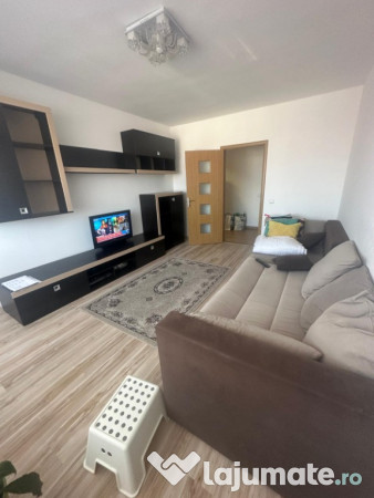 [Penny Market] Apartament cu 3 camere, Mobilat-Utilat