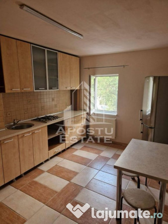 Apartament 2 camere , centrala proprie, zona Dambovita.