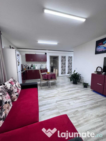 Apartament de vanzare cu preluare de chiriasi