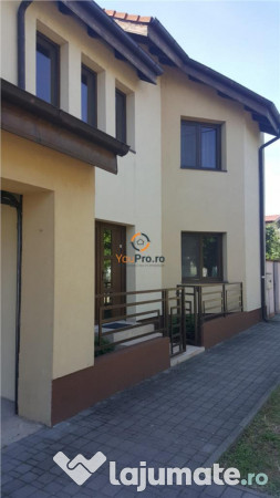 Vila spatioasa de inchiriat