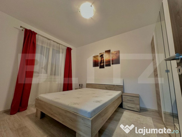 Apartament cu 2 camere de vânzare, 50 mp, zona Prima Univer