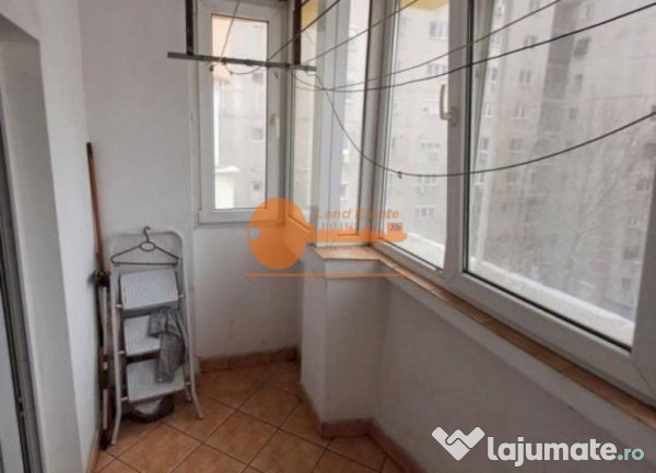 Apartament cu 3 camere Bloc Reabilitat - 5minute de metro...