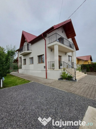 Casa cu 5 camere, 198 mp, 600 mp teren, in cartierul primave