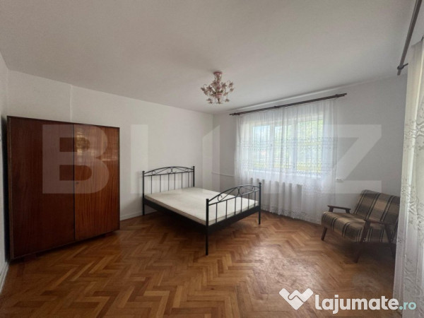 Casă de vanzare, cu 3 camere, 116 mp in șoimuș