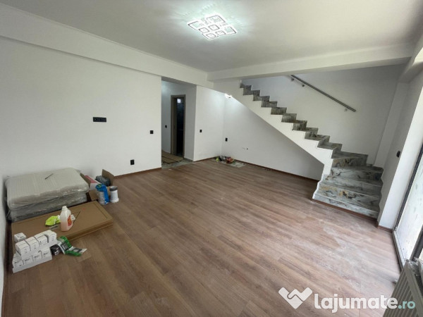 Casa cu 5 camere | zona foarte buna | toate utilitatile