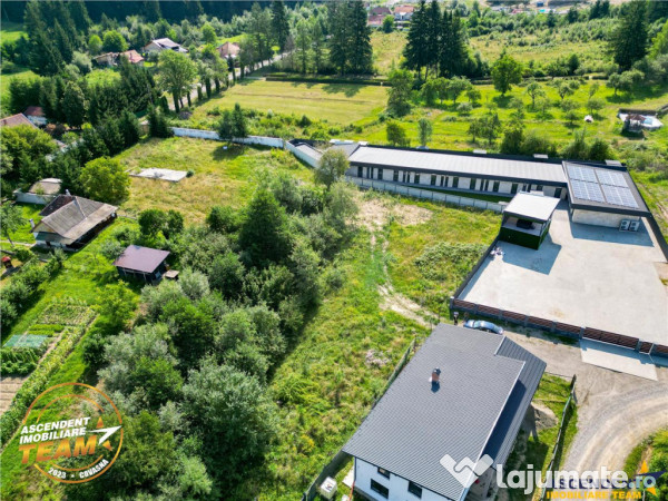 Film! 1.285 mp teren, areal ozonat, langa partie si spa, in