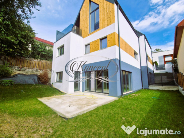 Duplex deosebit si eficient termic situat in dambul rotund