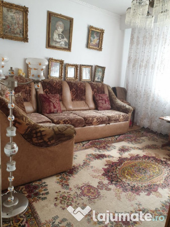 apartament 2 camere strada zambilelor
