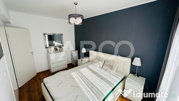 Apartament la etajul 1 cu 3 camere balcon parcare si boxa Av