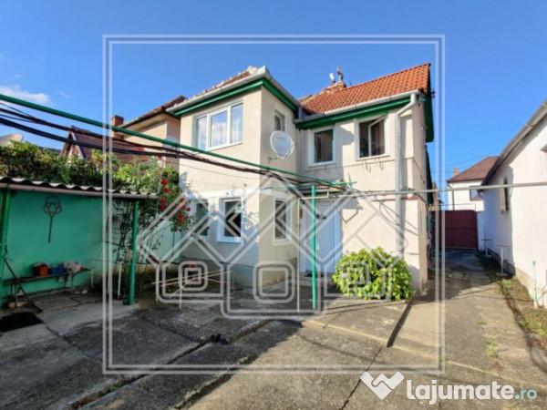 Casa de - duplex, 85 mp, singur in curte - Terezian