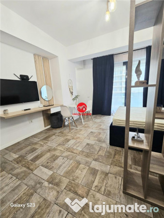 Studio Mobilat-Utilat Premium, Mamaia Building Stefan