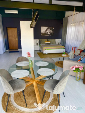 Apartament 3 camere situat in zona km 4-5