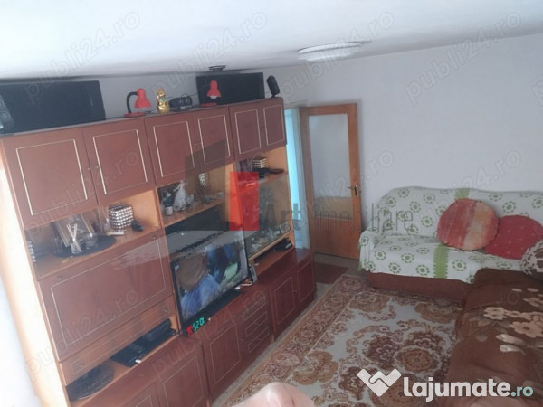 Vânzare apartament decomandat 3 camere 2 băi Olteniței