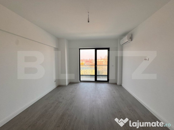 Apartament 2 camere, 53,5 mp, decomandat, zona Tatarasi