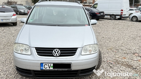 Volkswagen Touran 2.0TDI Trendline 140CP