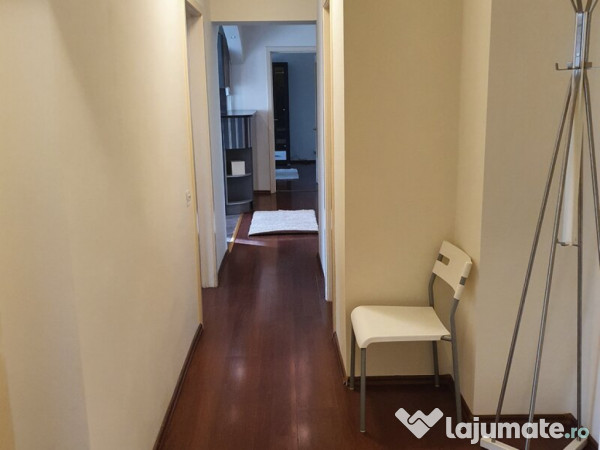 Apartament 3 camere ,zona Unirii