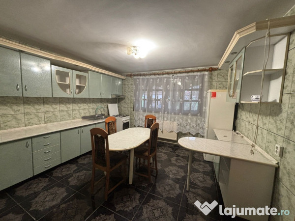 Inchiriez casa 5 camere zona gradiste - id : rh-43160-property