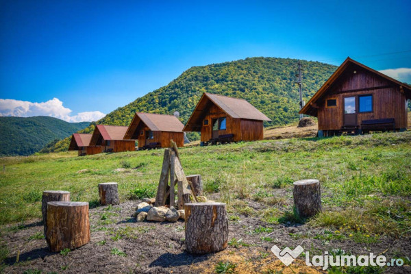 Cazare în apuseni – cabane & butoaie rustice