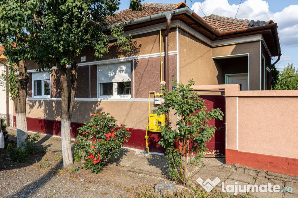 Casă de vânzare în grădiște – arad - teren 316 mp